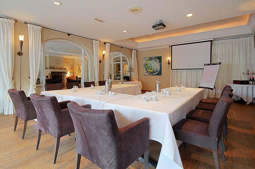 Hotel Munten Weert Bagian luar foto