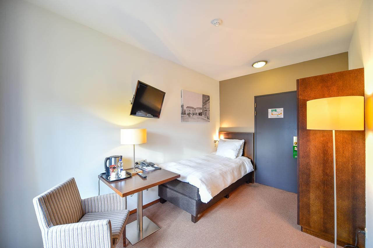 Hotel Munten Weert Bagian luar foto