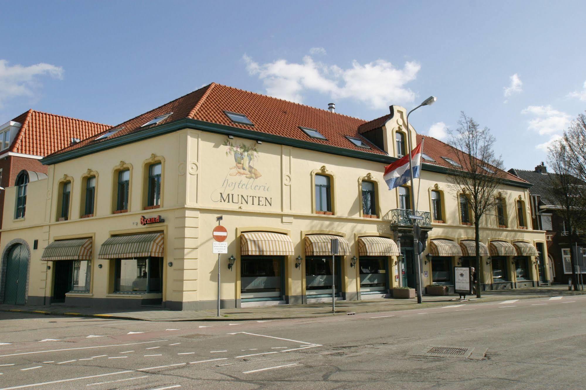 Hotel Munten Weert Bagian luar foto